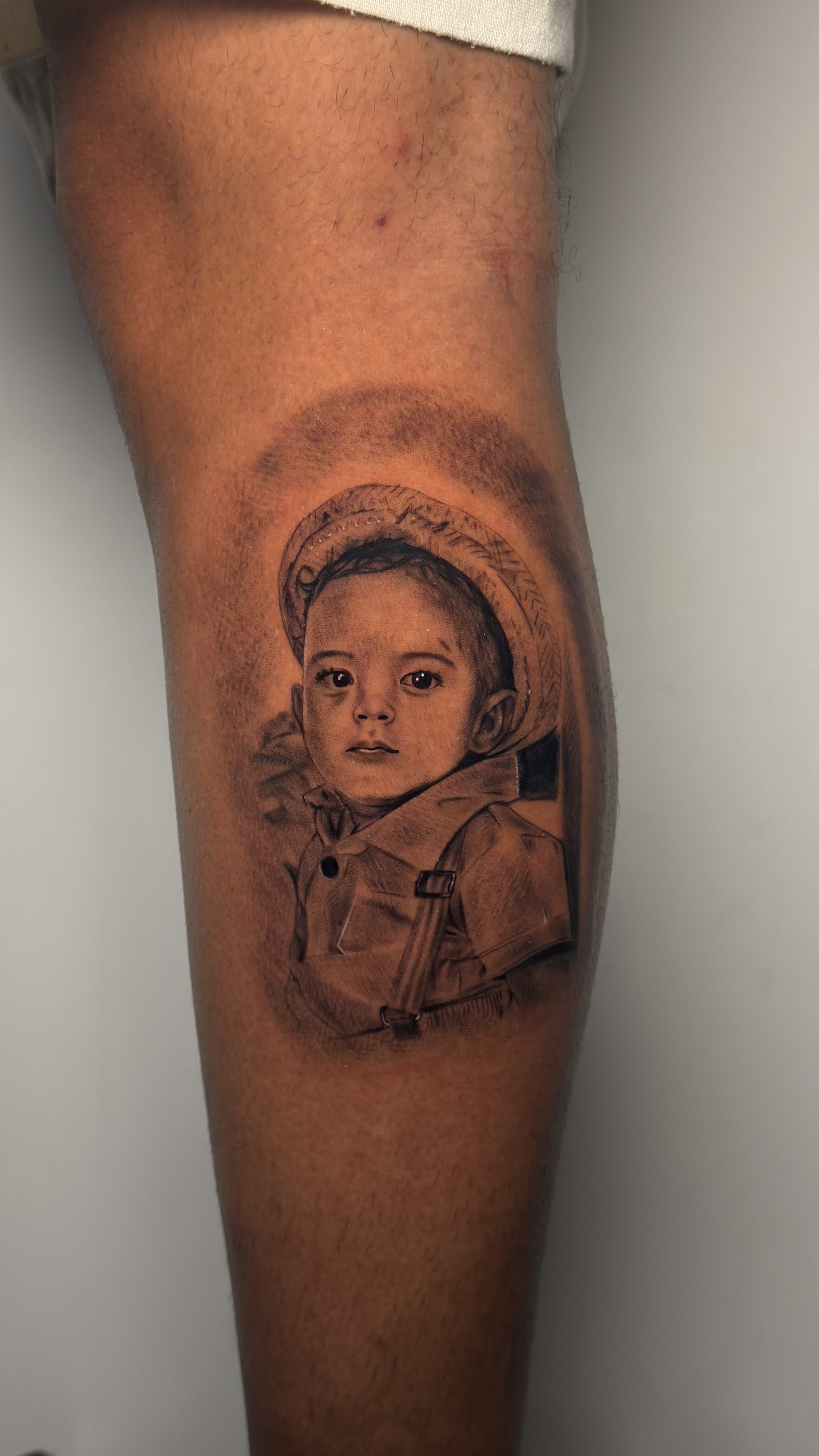 Tatuagem detalhada cicatrizada