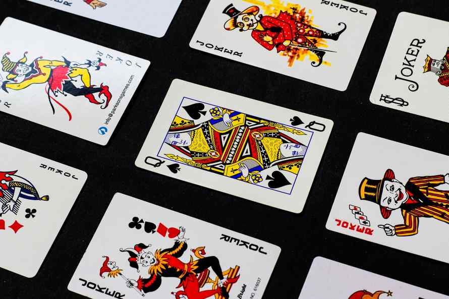 Hvordan Spille Slotmaskiner på Barz Casino